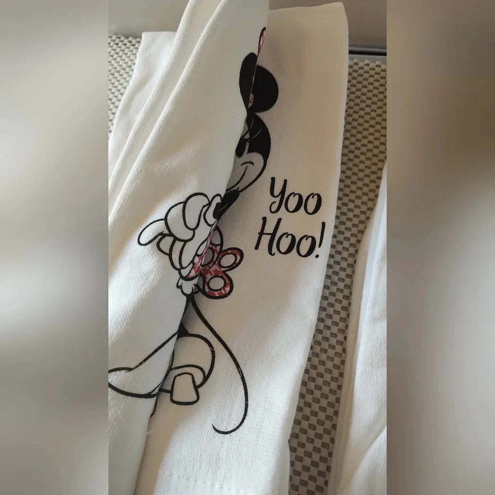 4 pack Disney Minnie Mouse Kitchen Towels 